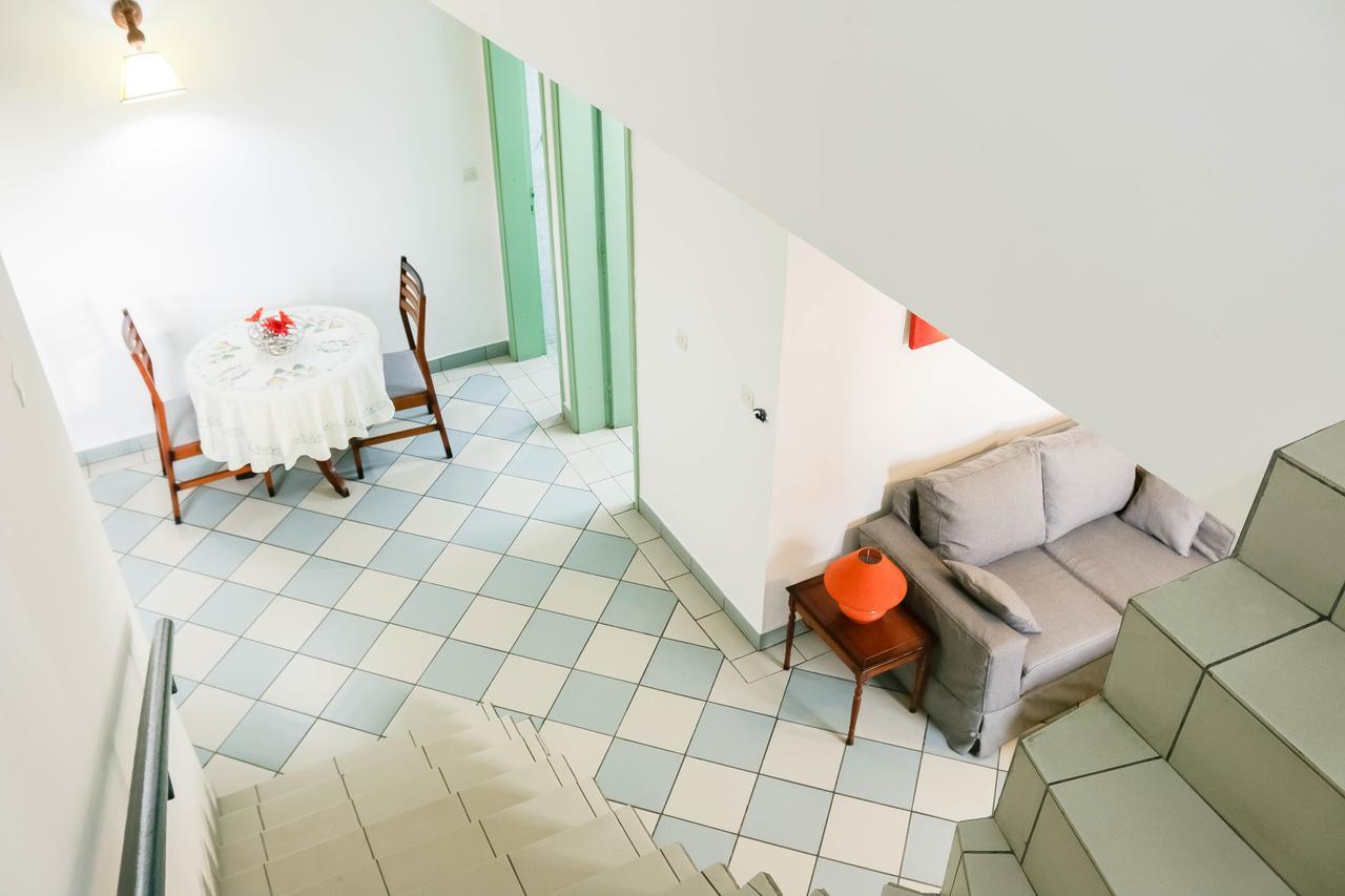 Tchero Appartement 1 Дуала Екстериор снимка