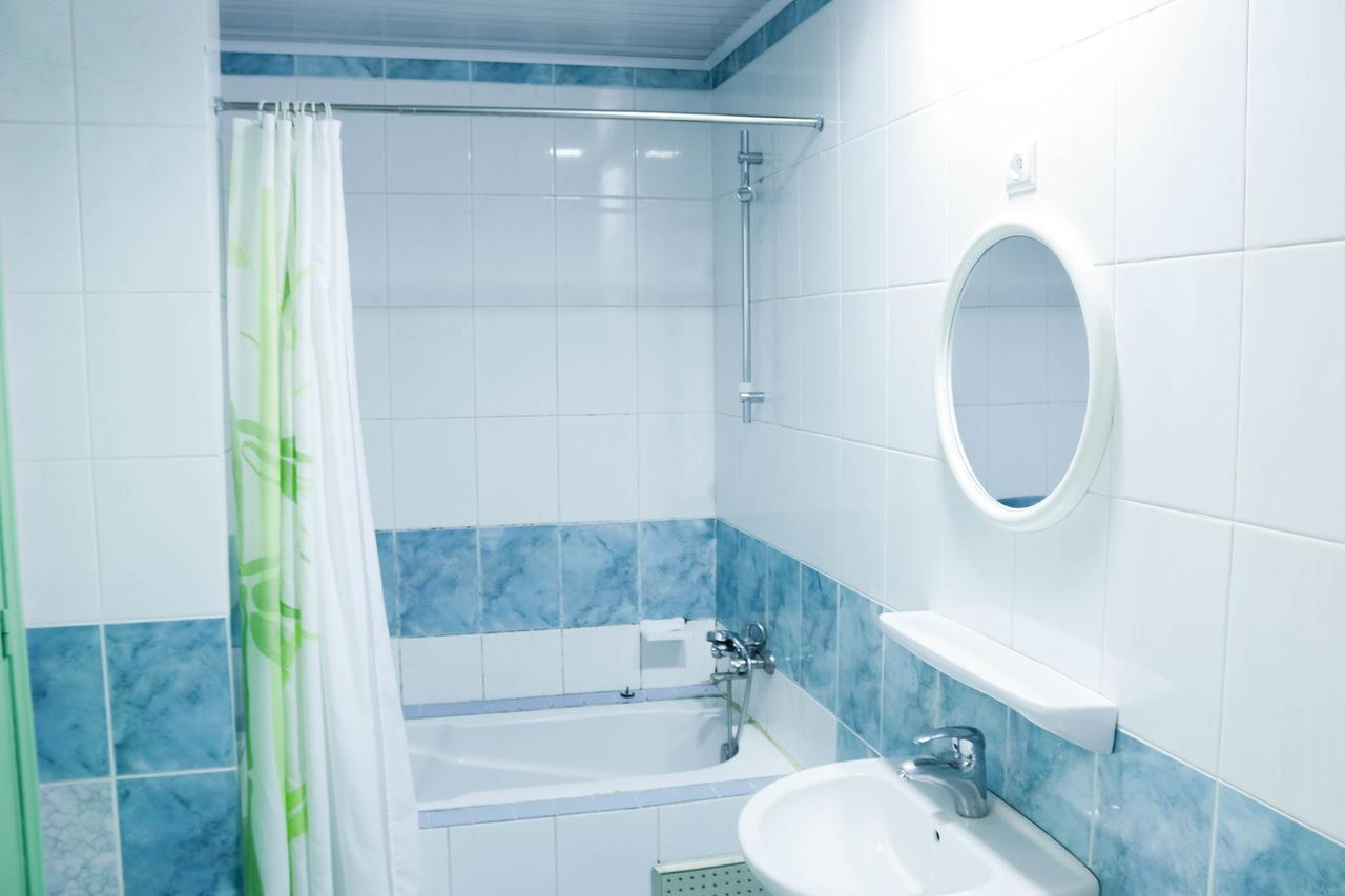 Tchero Appartement 1 Дуала Екстериор снимка