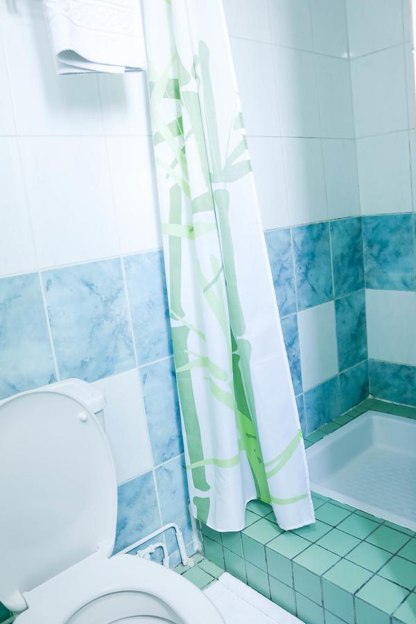 Tchero Appartement 1 Дуала Екстериор снимка