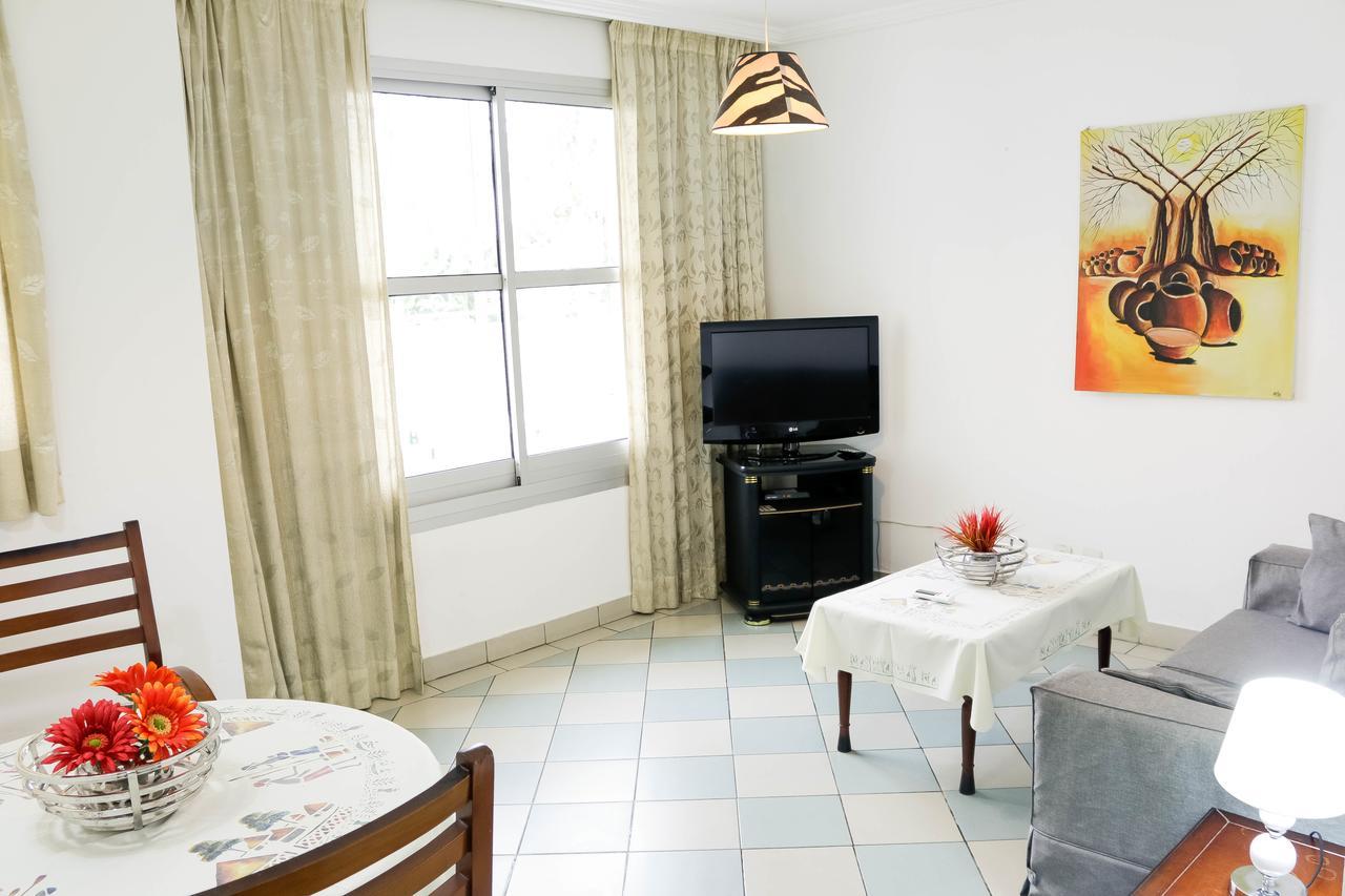 Tchero Appartement 1 Дуала Екстериор снимка